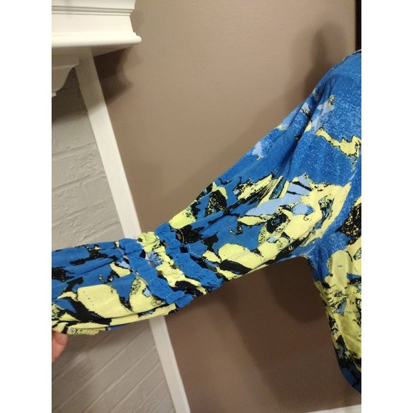 Westbound blue bright green abstract print top size L cut-out detail sleeves - Picture 3 of 5